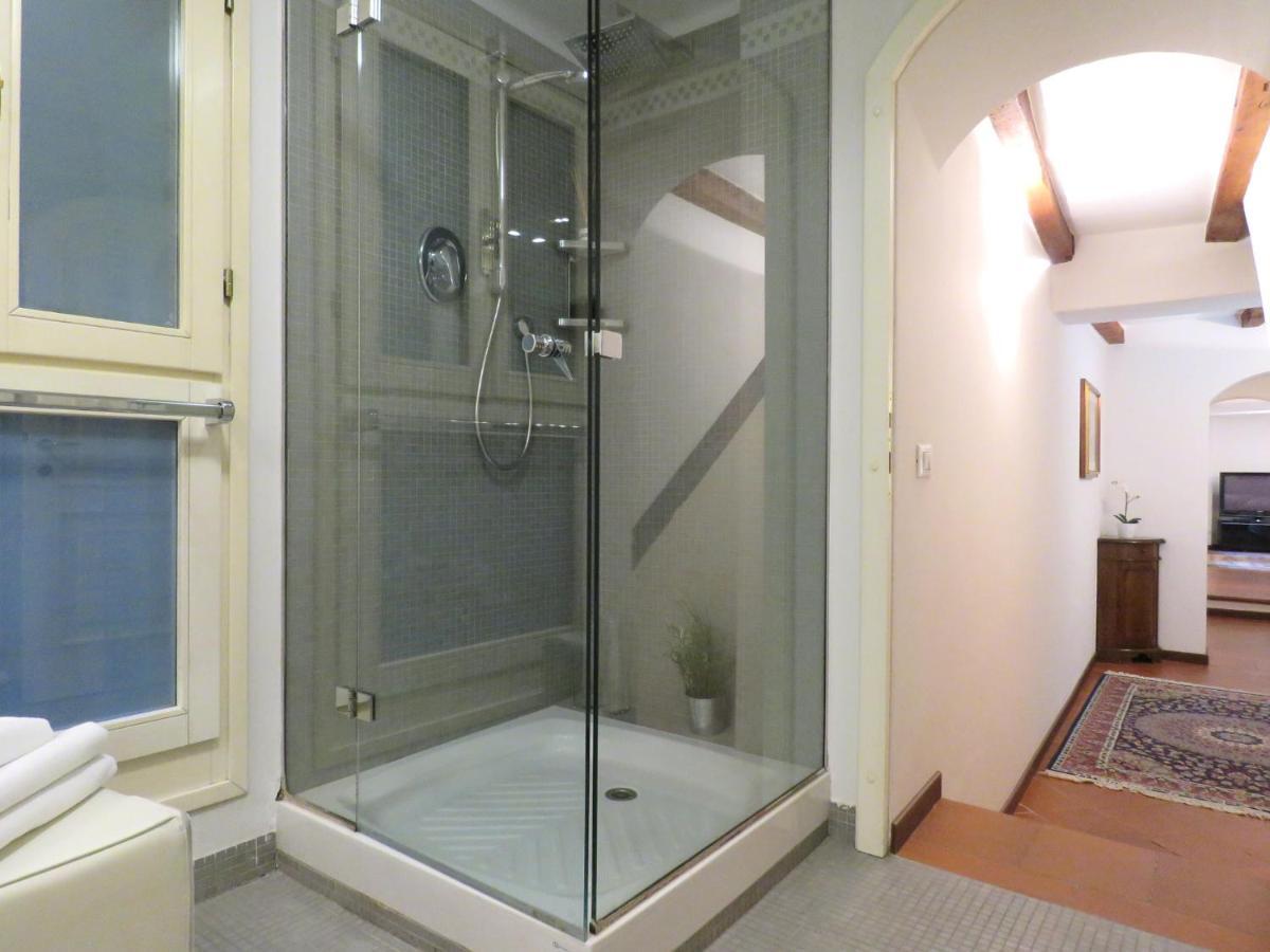 Cesare Battisti Apartment โบโลญญา ภายนอก รูปภาพ