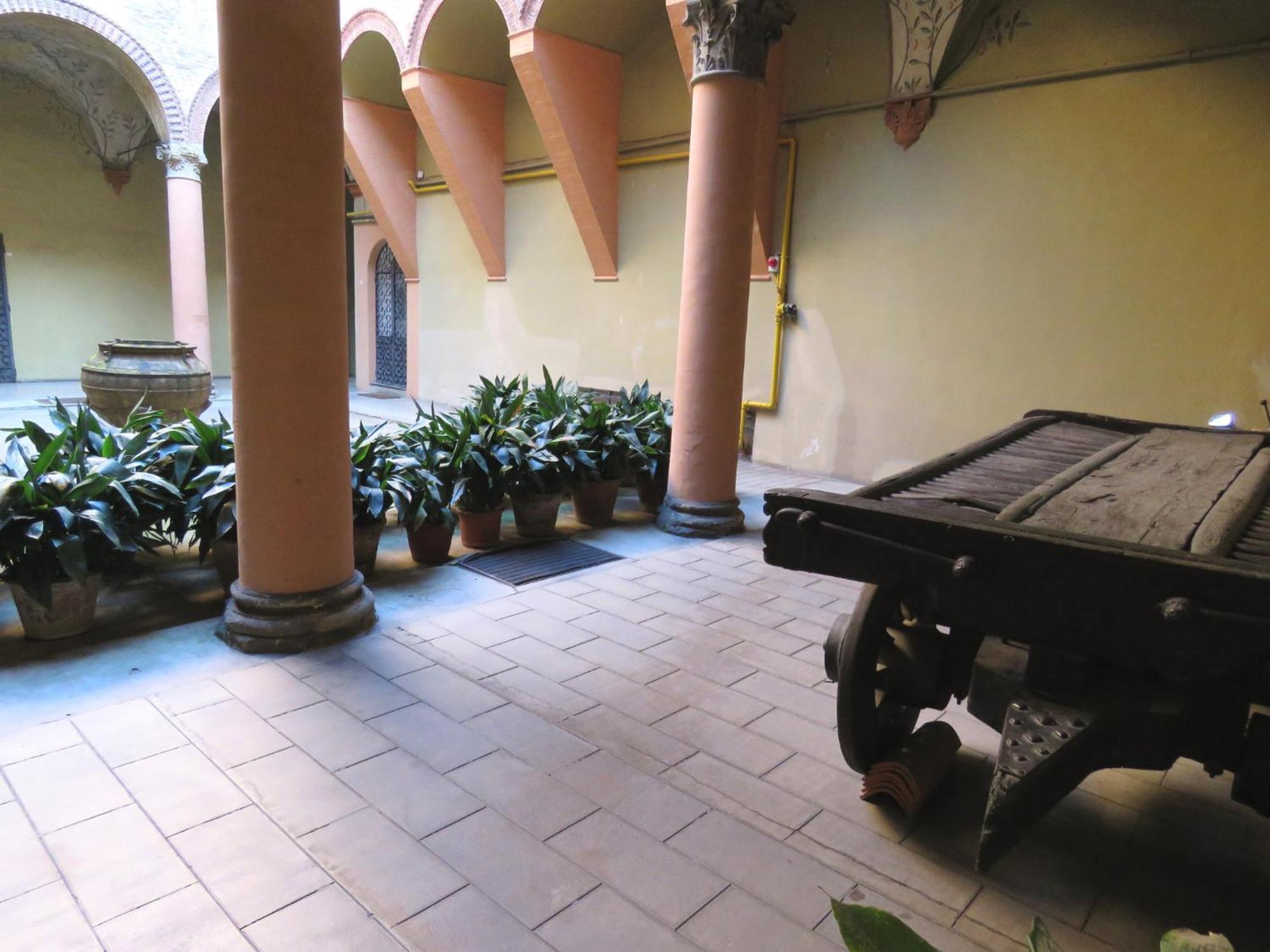 Cesare Battisti Apartment โบโลญญา ภายนอก รูปภาพ
